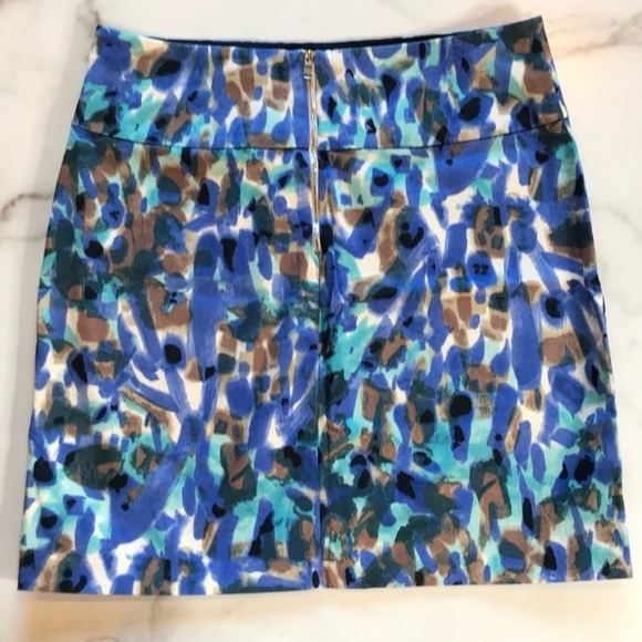 Ann Taylor Painterly Artsy Watercolor Skirt - Picture 3 of 8